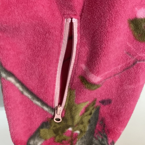 Realtree 1/4 zip fleece, pink camo, size s (4/6) - Picture 7 of 7
